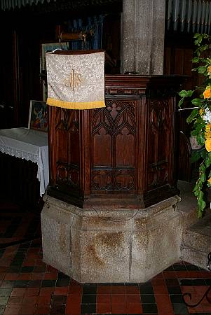 Lamerton - The Pulpit